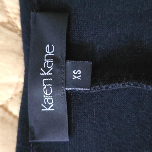 Karen Kane Sleeveless Dress - Picture 2 of 12